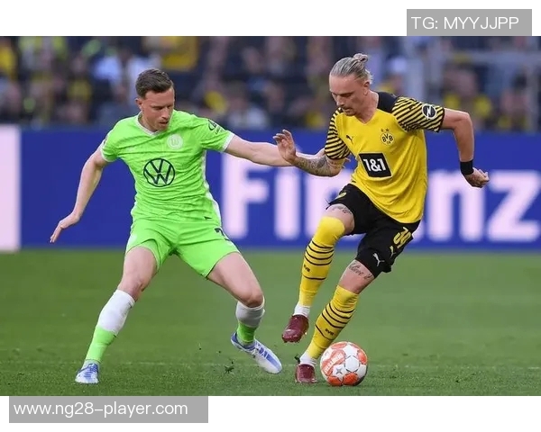 意甲盛宴：曼联狂胜多特蒙德五球大捷全场沸腾精彩集锦回顾