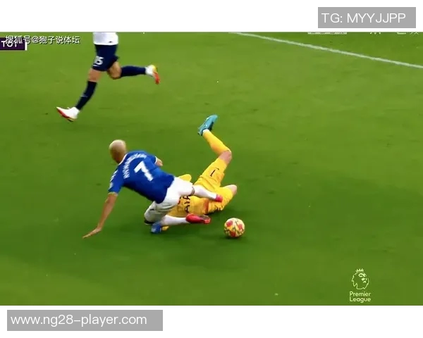 英超激战:拜仁逆转本菲卡争议判罚引发全场热议